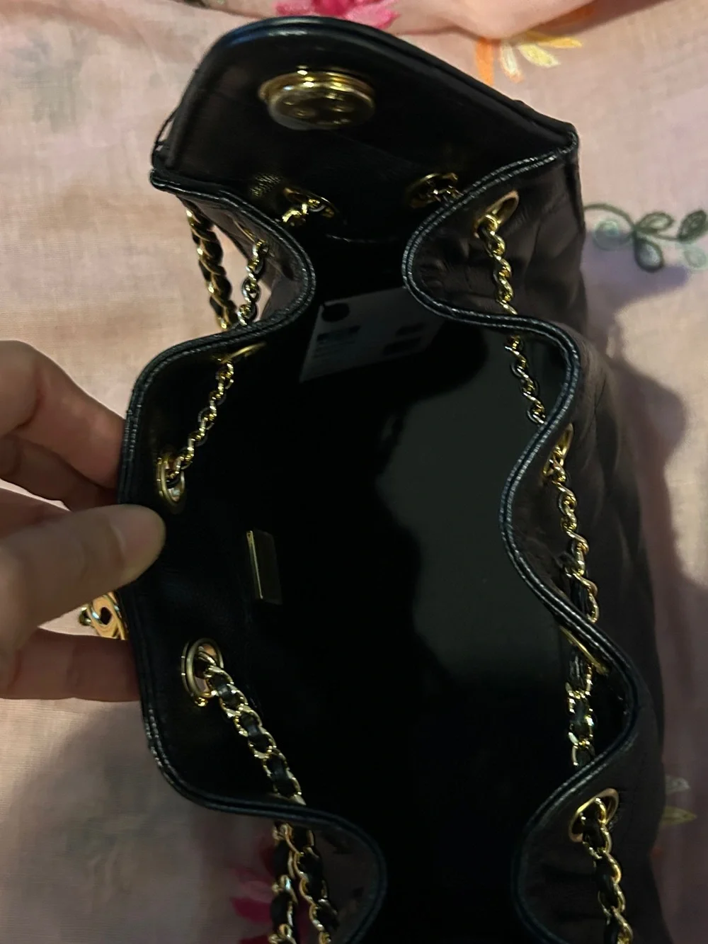 CHANEL Black Quilted Leather Drawstring Shoulder Bag with Gold Chain #authentic